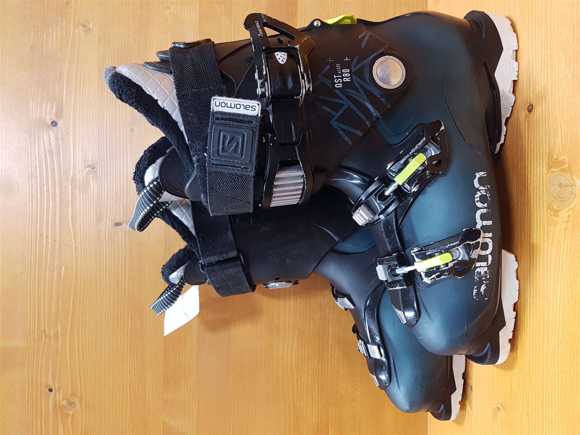 Gebrauchte Skischuhe SALOMON QST Access R80
