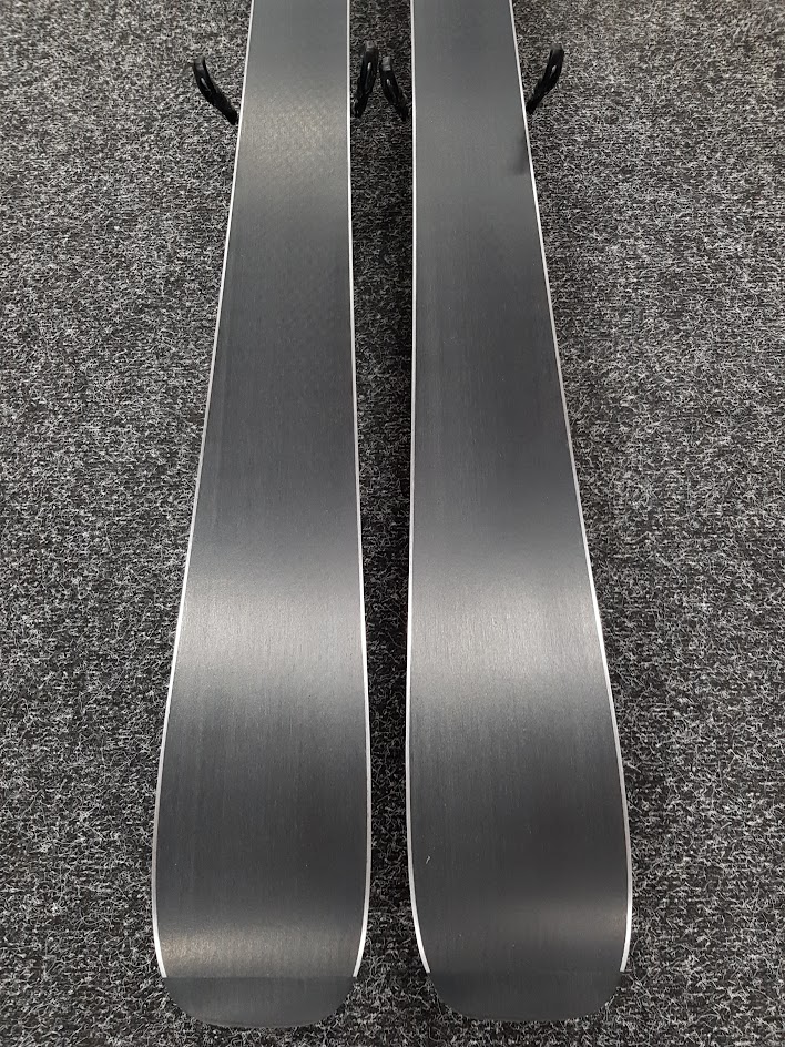 Skis K2 Mindbender 85 d'occasion