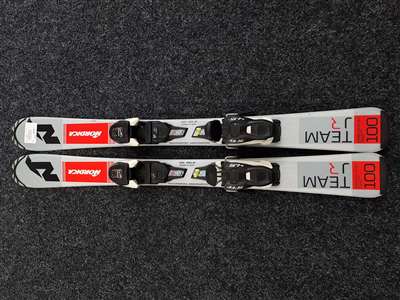 Esquís infantiles usados NORDICA Team JR + fijaciones Marker 4.5