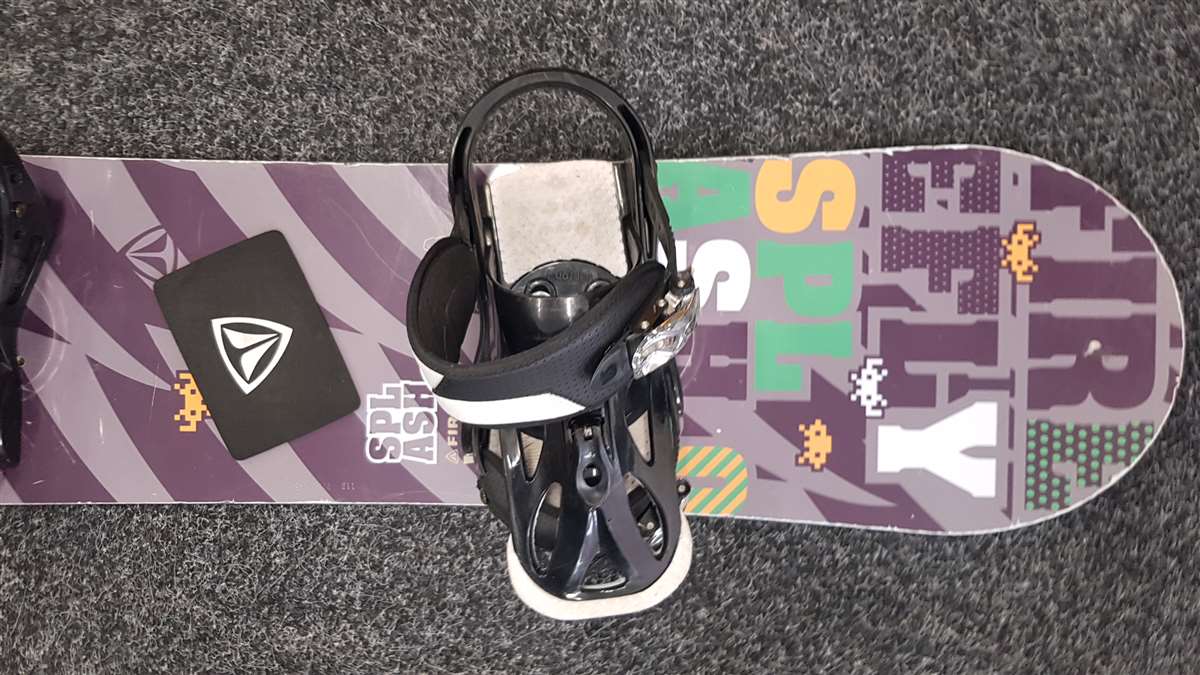 Bazar snowboardowy Plusk Firefly
