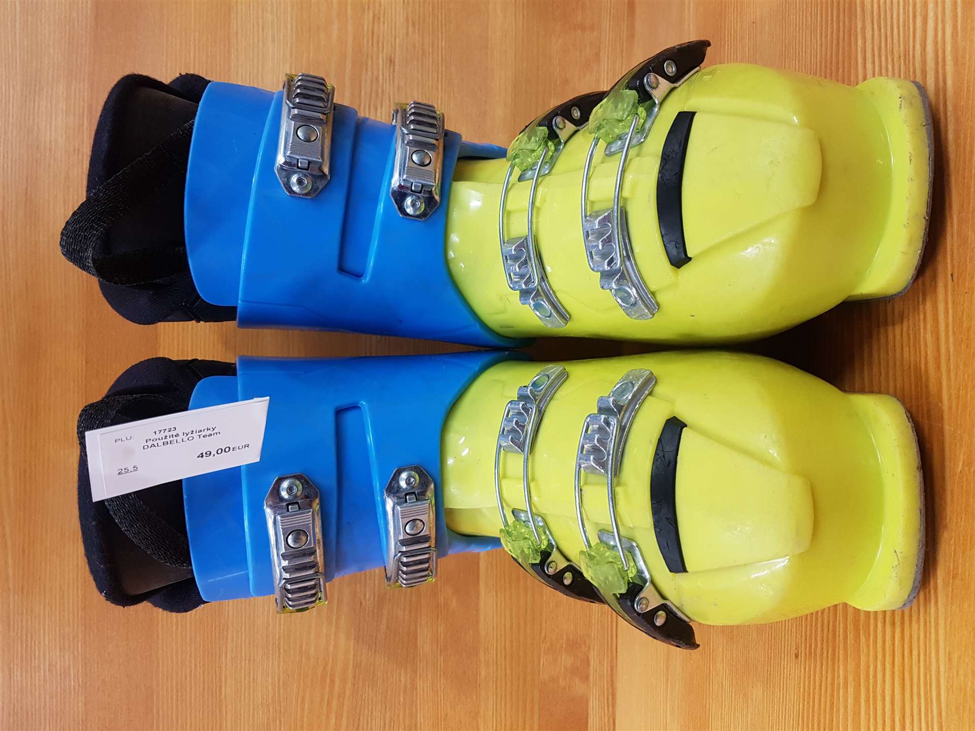 Použité lyžiarky DALBELLO Team