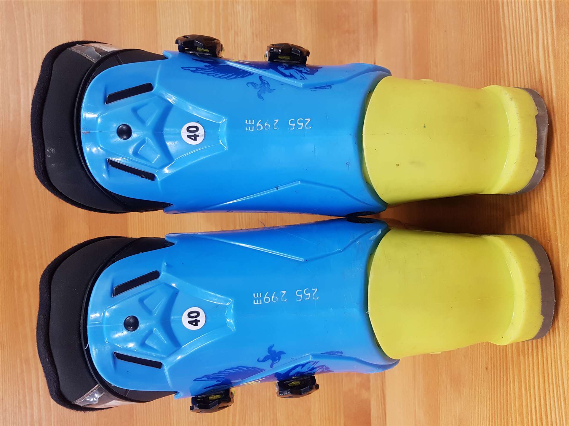 Použité lyžiarky DALBELLO Team