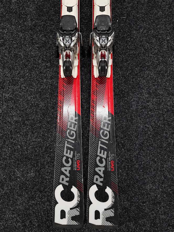 Bazaar Ski Völkl Racetiger RC UVO