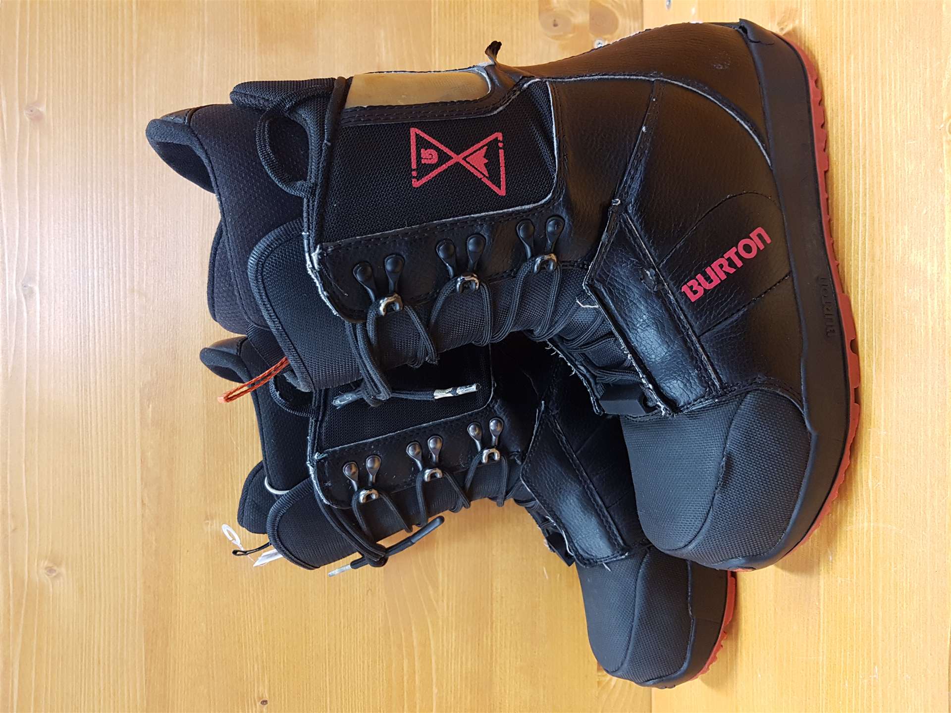 Použité snowboardové topánky BURTON Progression