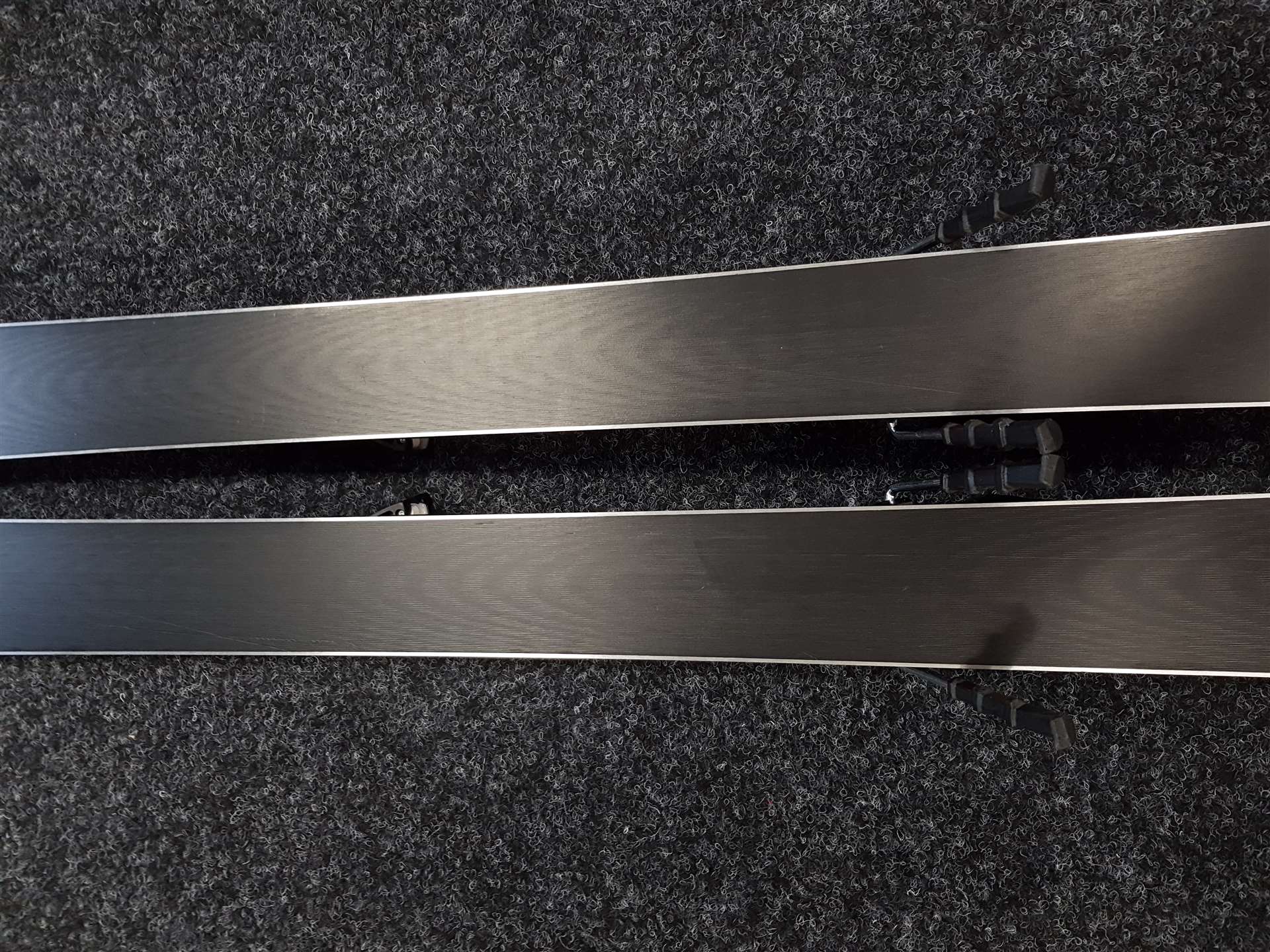 Použité lyže FISCHER The Curv DTX + vázání Fischer RSX 12