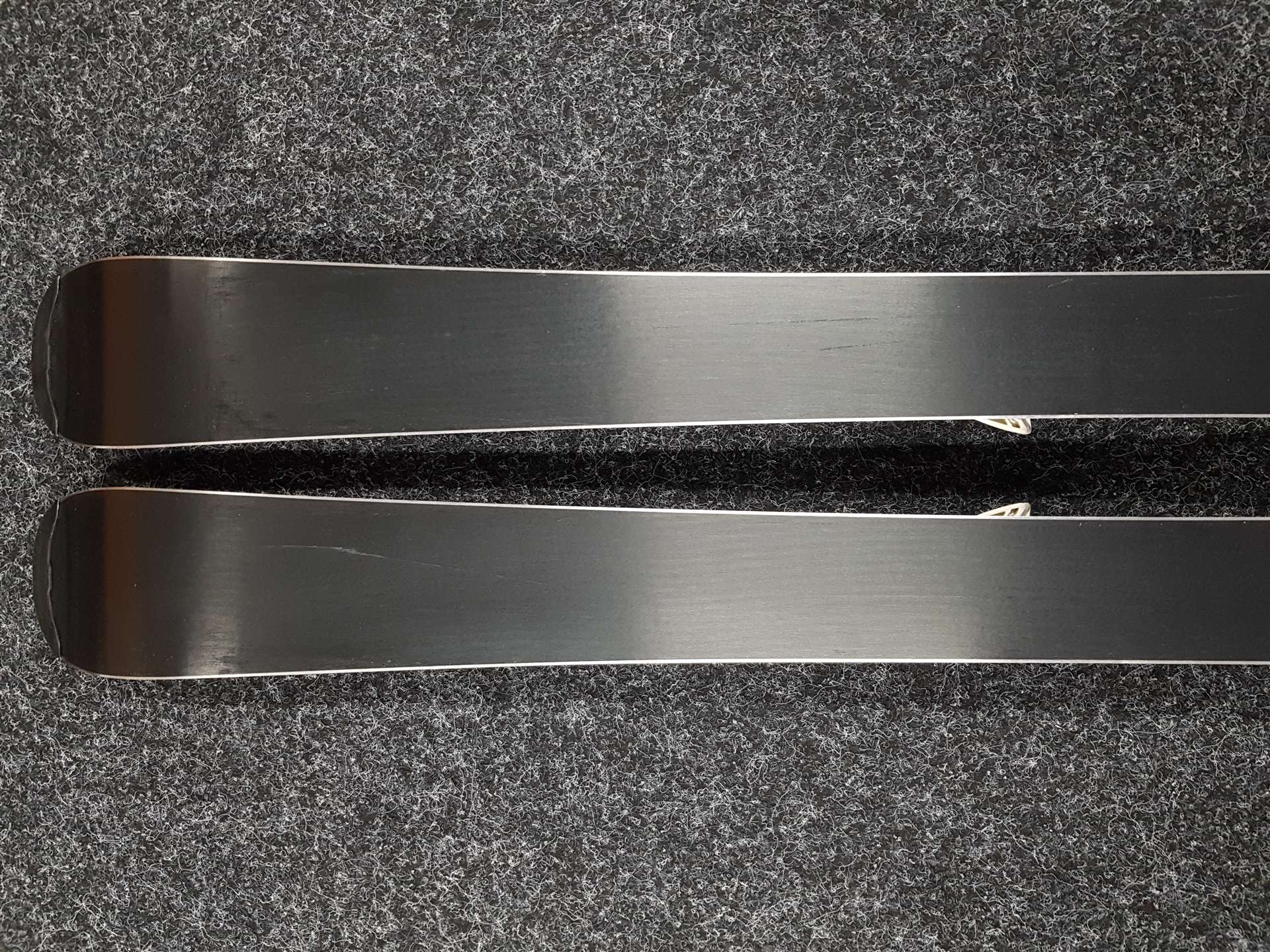 Použité detské lyže ATOMIC REDSTER + viazanie Atomic XTE 4.5