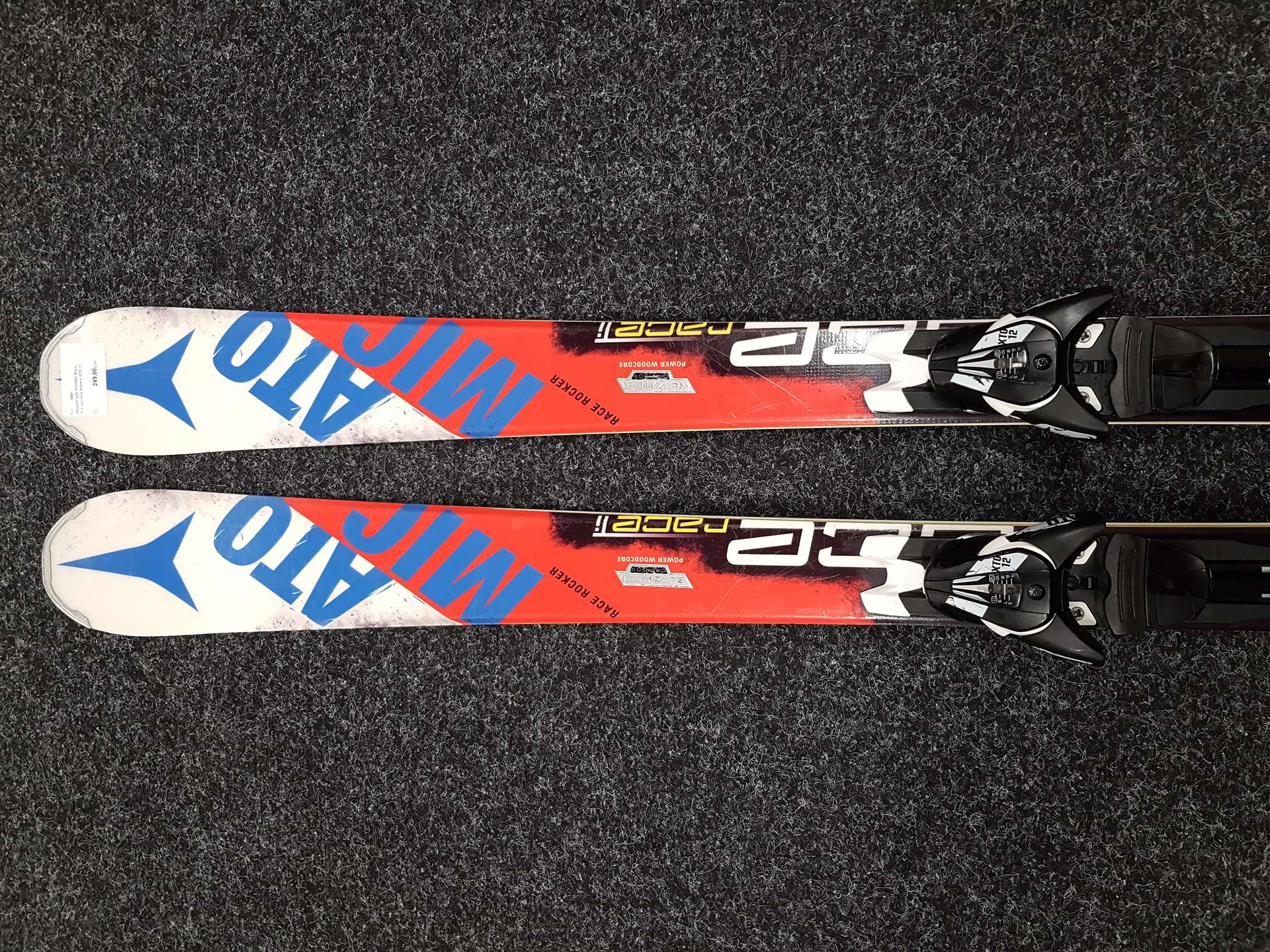 Použité lyže ATOMIC Race Ti + vázání Atomic XTO 12