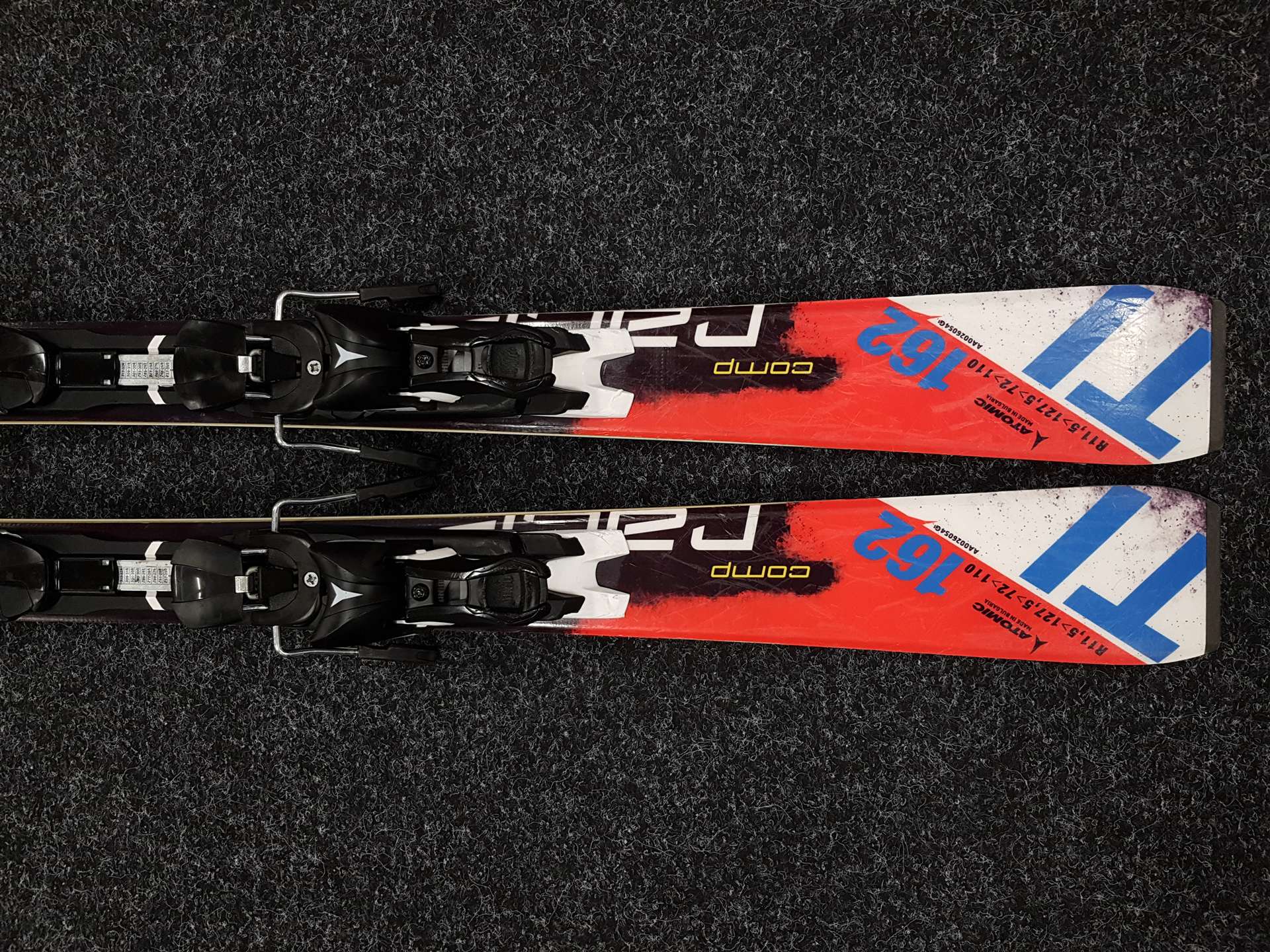 Použité lyže ATOMIC Race Ti + vázání Atomic XTO 12