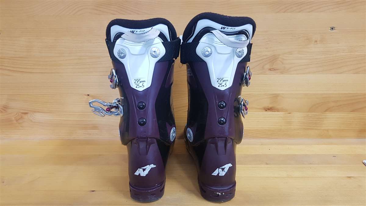 Bazárové lyžiarky NORDICA 75 WR Sport Machine