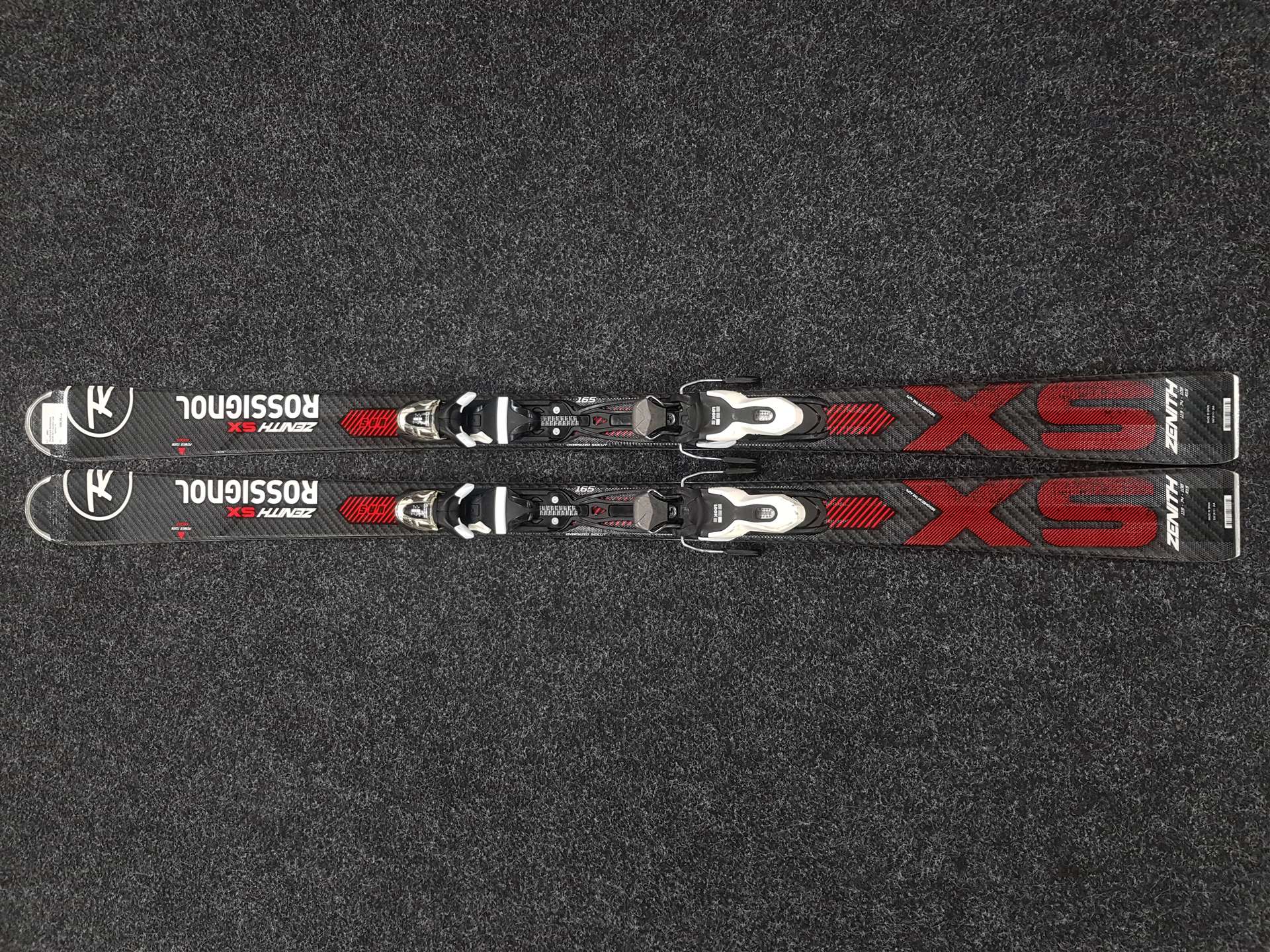 Esquís ROSSIGNOL Zenith SX usados + fijaciones Look Xpress 10