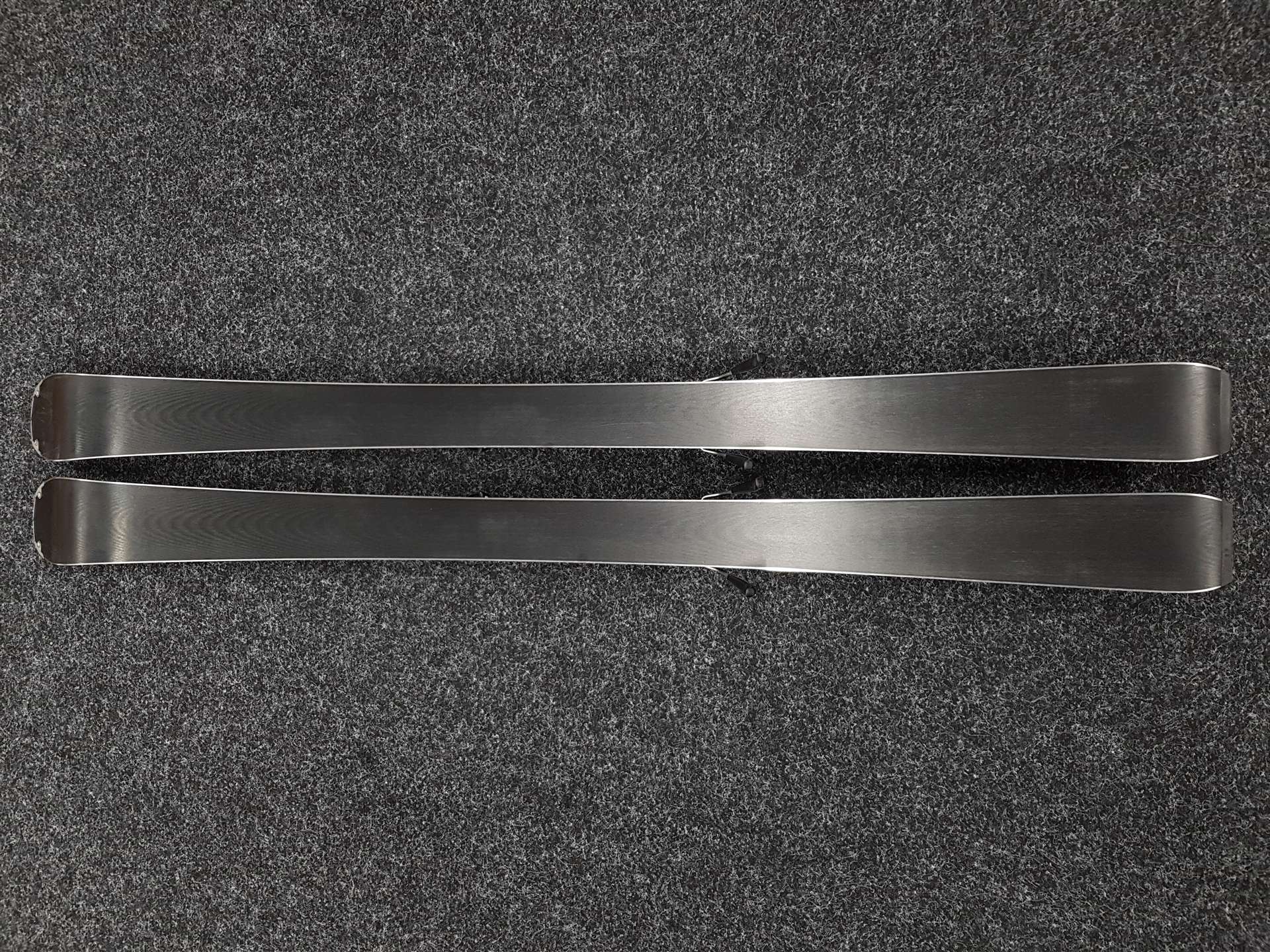 Gebrauchte FISCHER One Lite 73 Ski + Fischer RS 9 Bindungen