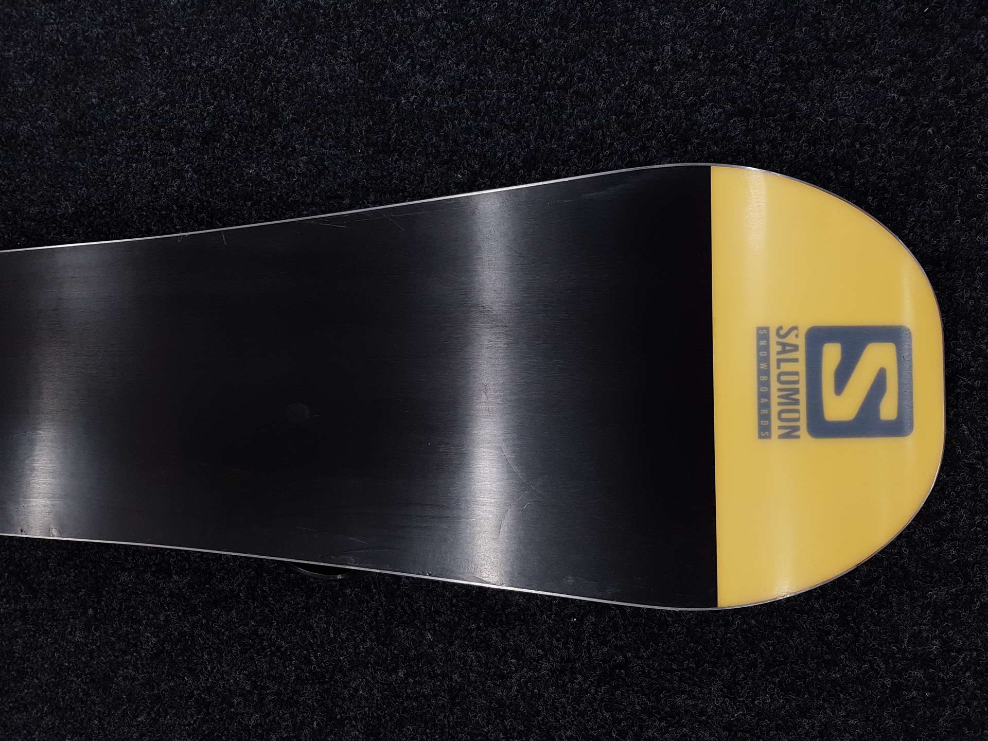 Snowboard Salomon Wild Card folosit + legături Salomon mărimea L