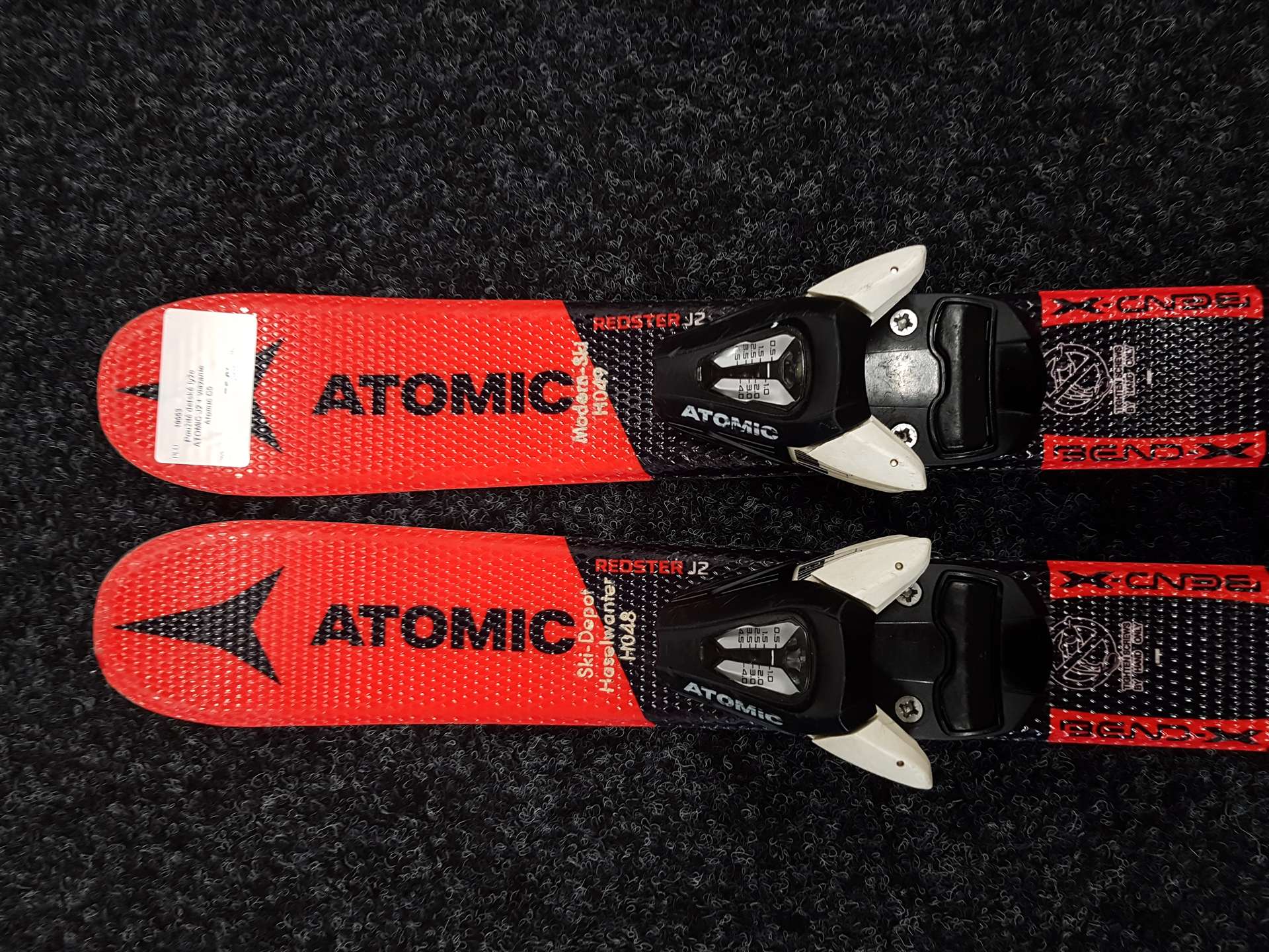 Gebrauchte Kinderski ATOMIC J2 + Atomic C5 Bindungen