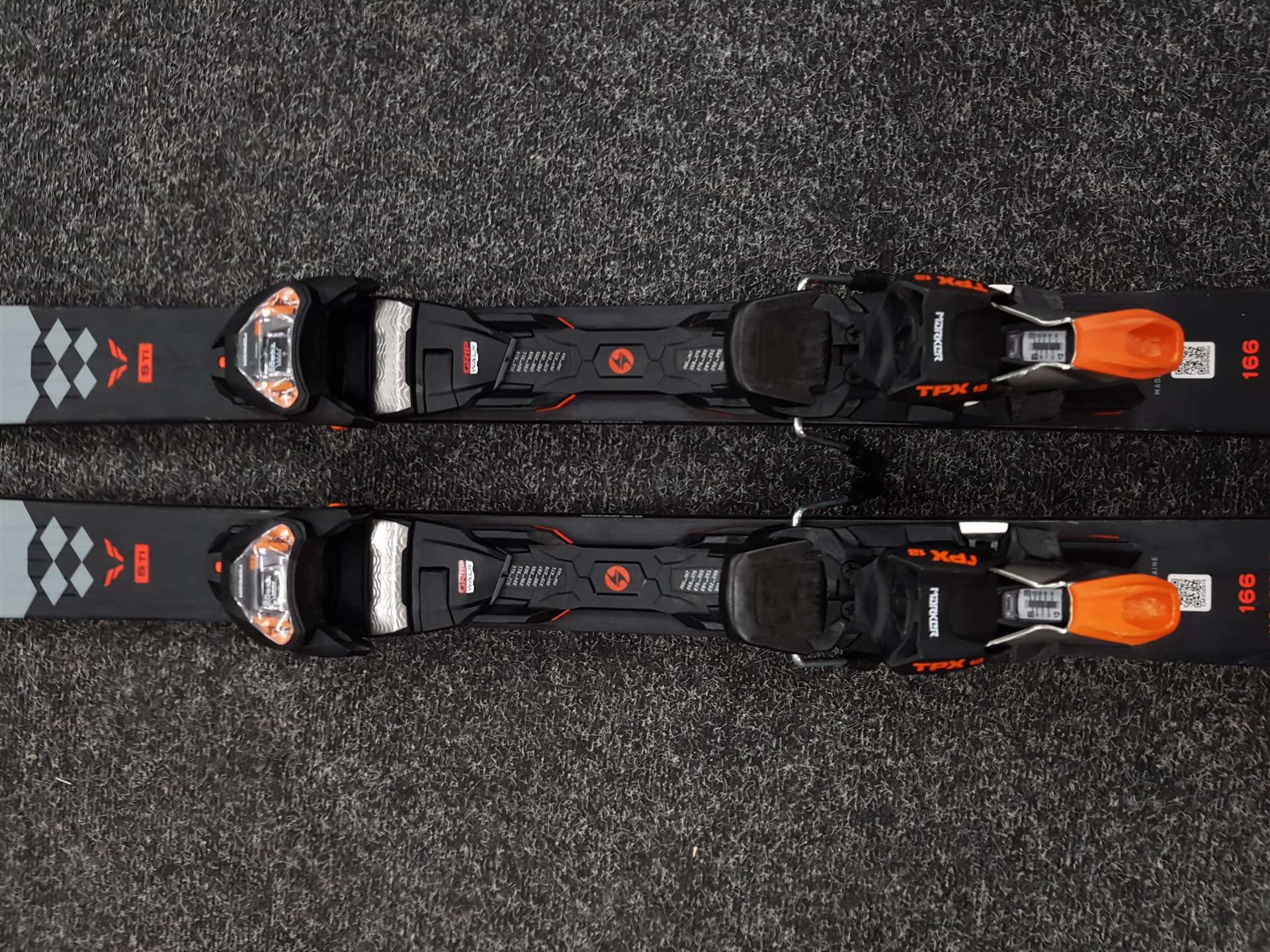 Použité lyže BLIZZARD FIREBIRD