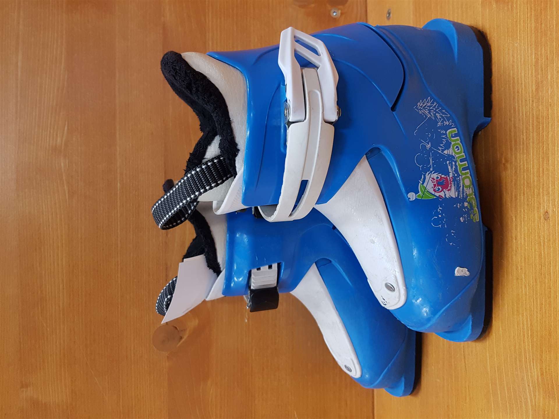 Chaussures de ski SALOMON T1 d'occasion
