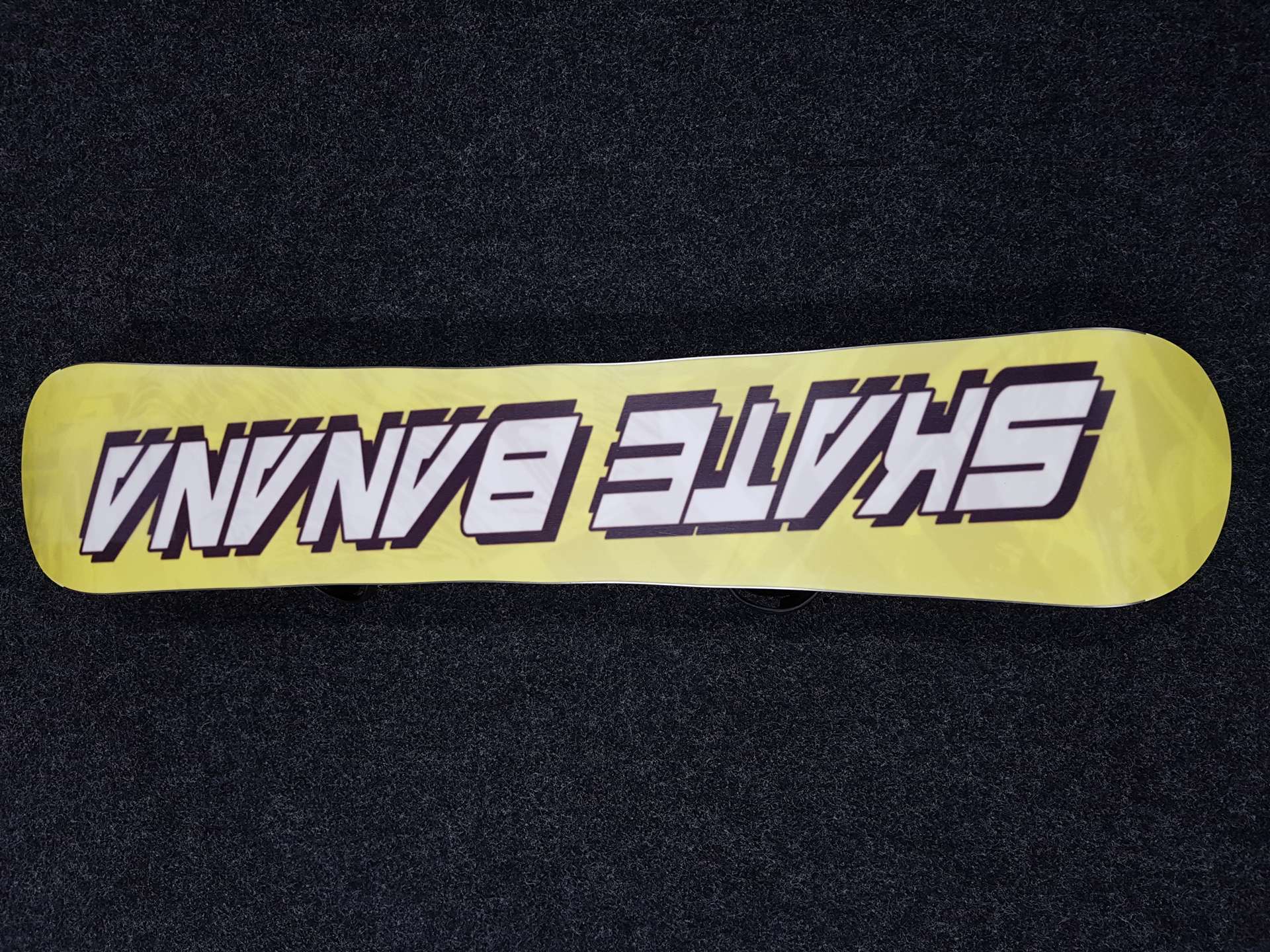 Snowboard d'occasion LIB TECH SKATE BANANA + fixations GNU Freedom taille L