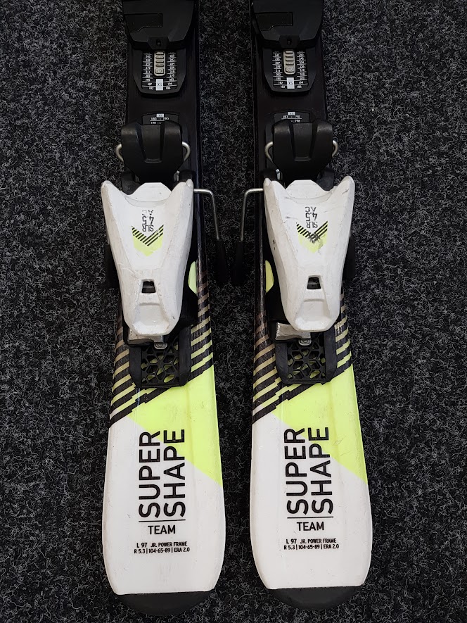 Gebrauchte HEAD Supershape Team Ski + Head SLR 4.5 Bindungen