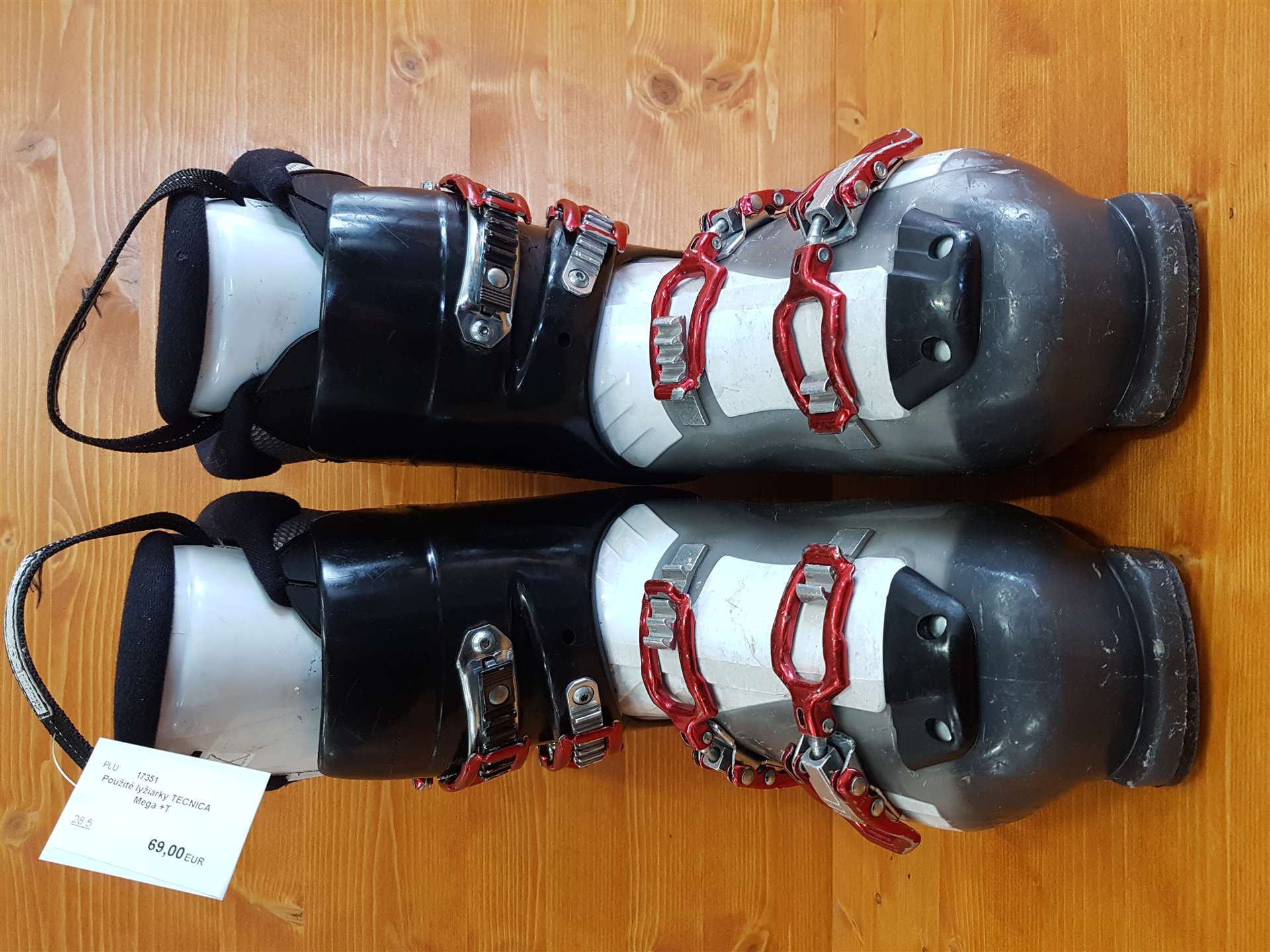 Použité lyžiarky TECNICA Mega +T