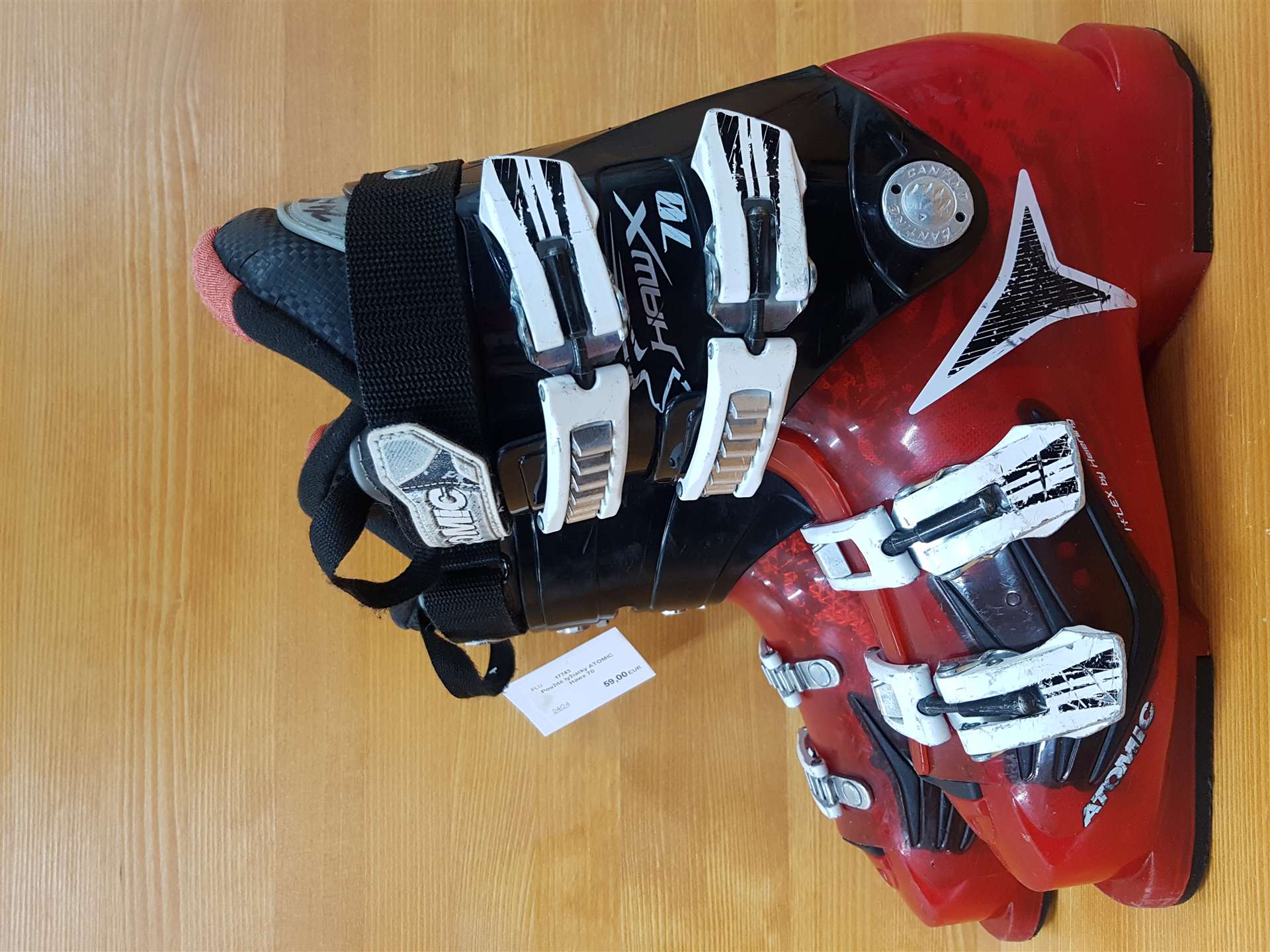 Clăpari de schi ATOMIC Hawx 70 folosiți