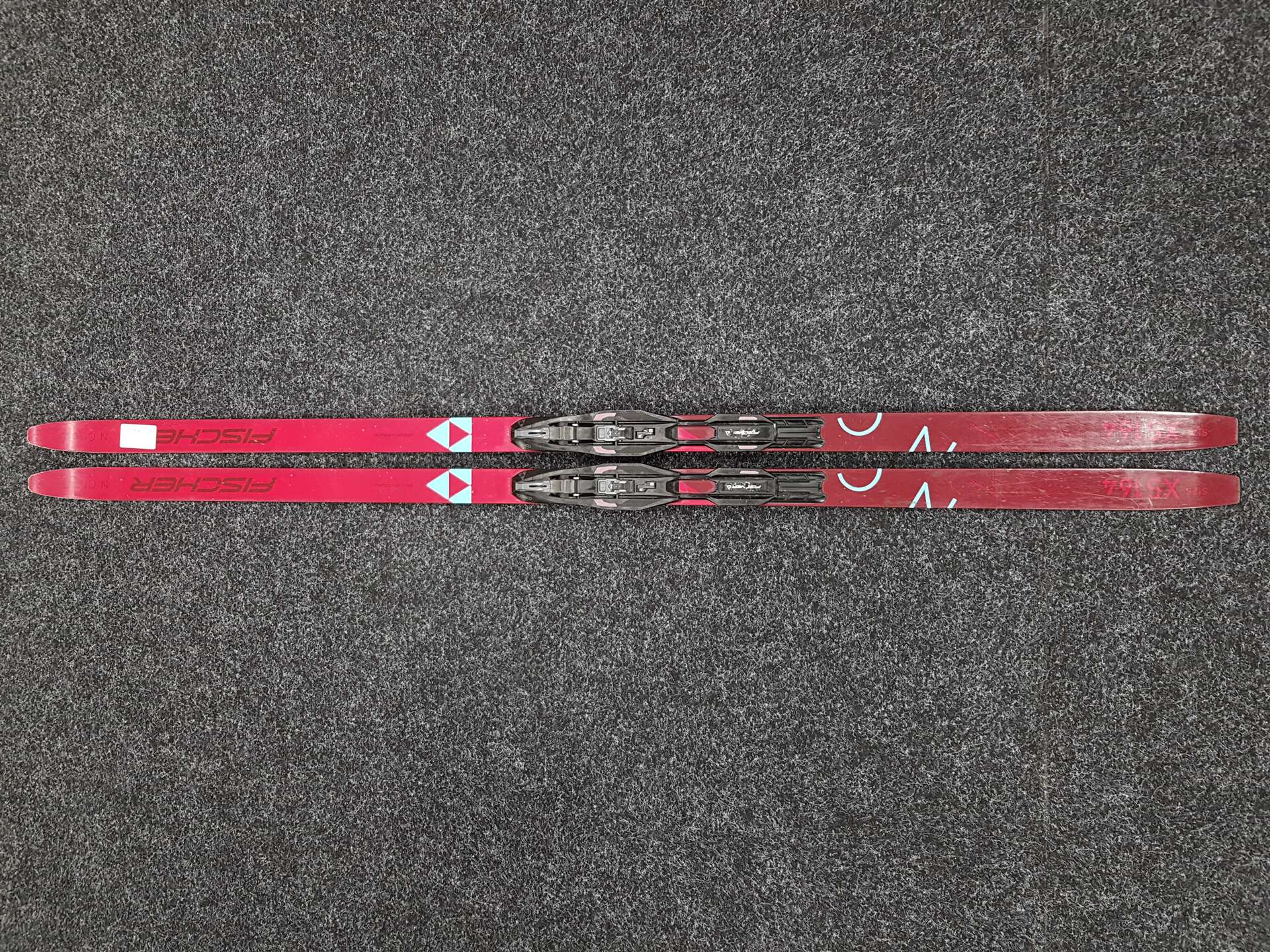 Gebrauchte FISCHER Mystique Crown Langlaufski + NNN Fischer Control Bindungen