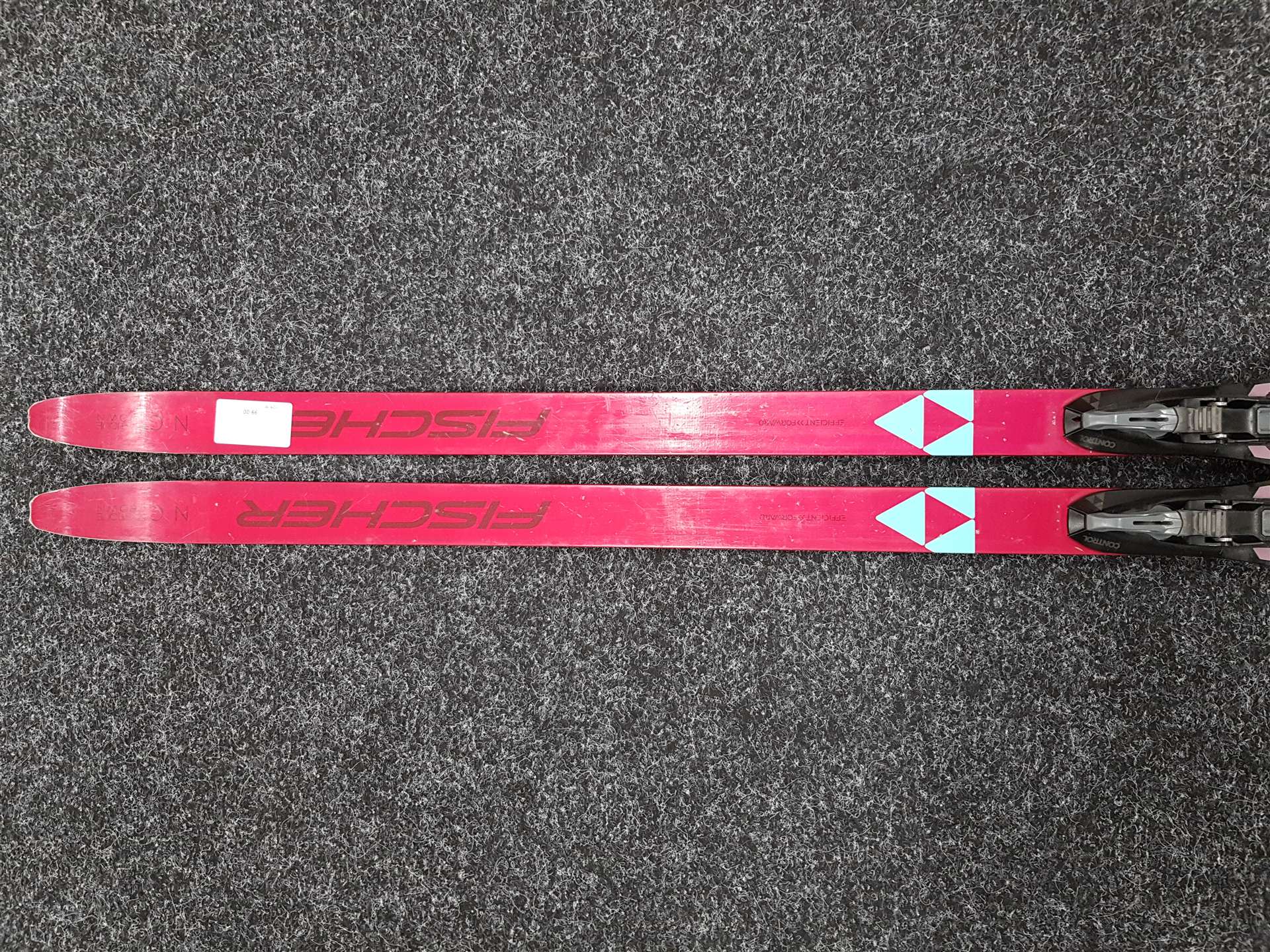 Gebrauchte FISCHER Mystique Crown Langlaufski + NNN Fischer Control Bindungen