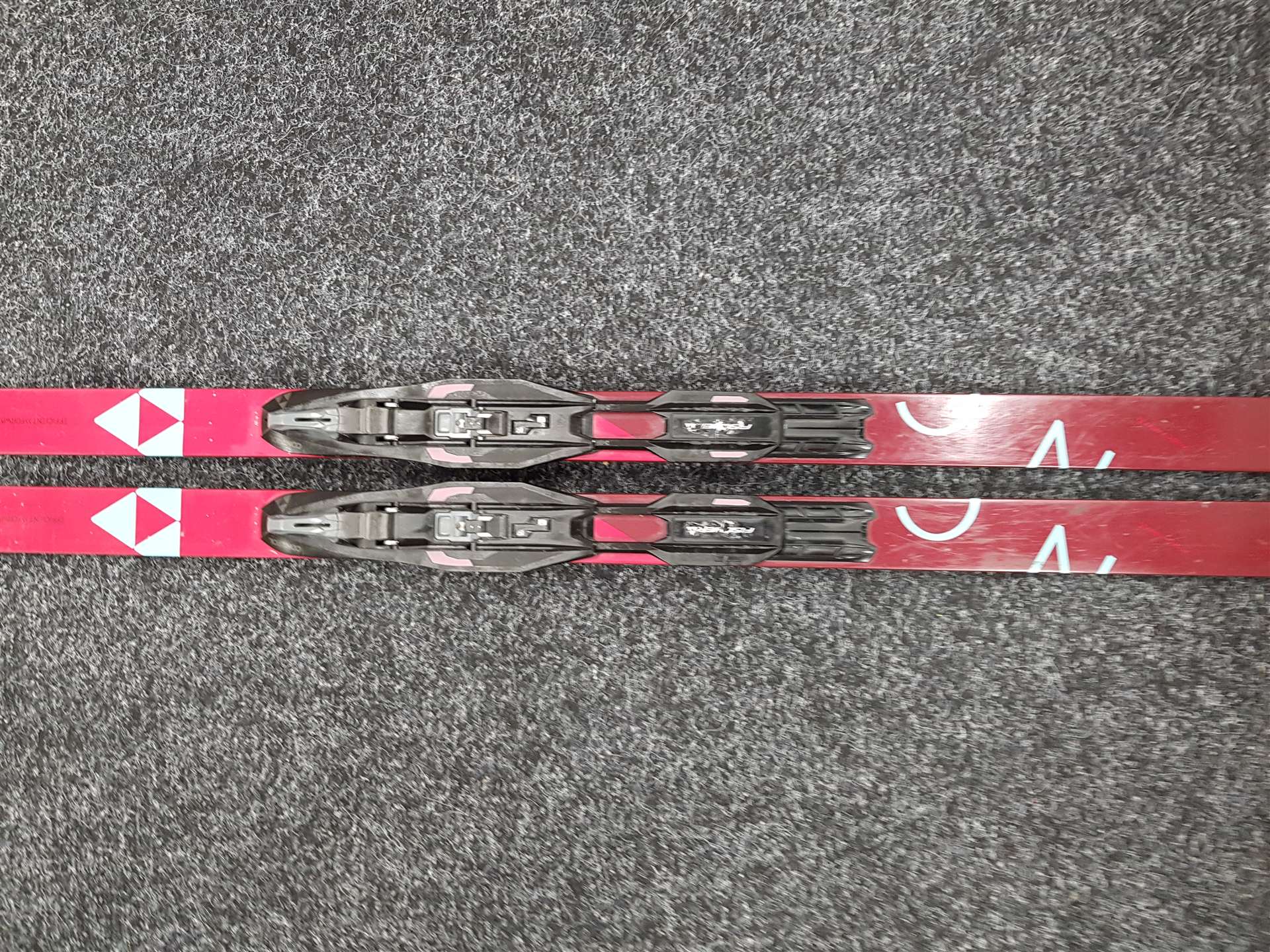 Gebrauchte FISCHER Mystique Crown Langlaufski + NNN Fischer Control Bindungen