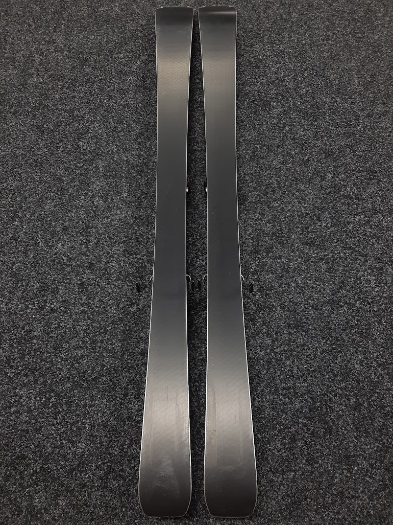 Jezděné lyže Atomic Vantage x 74