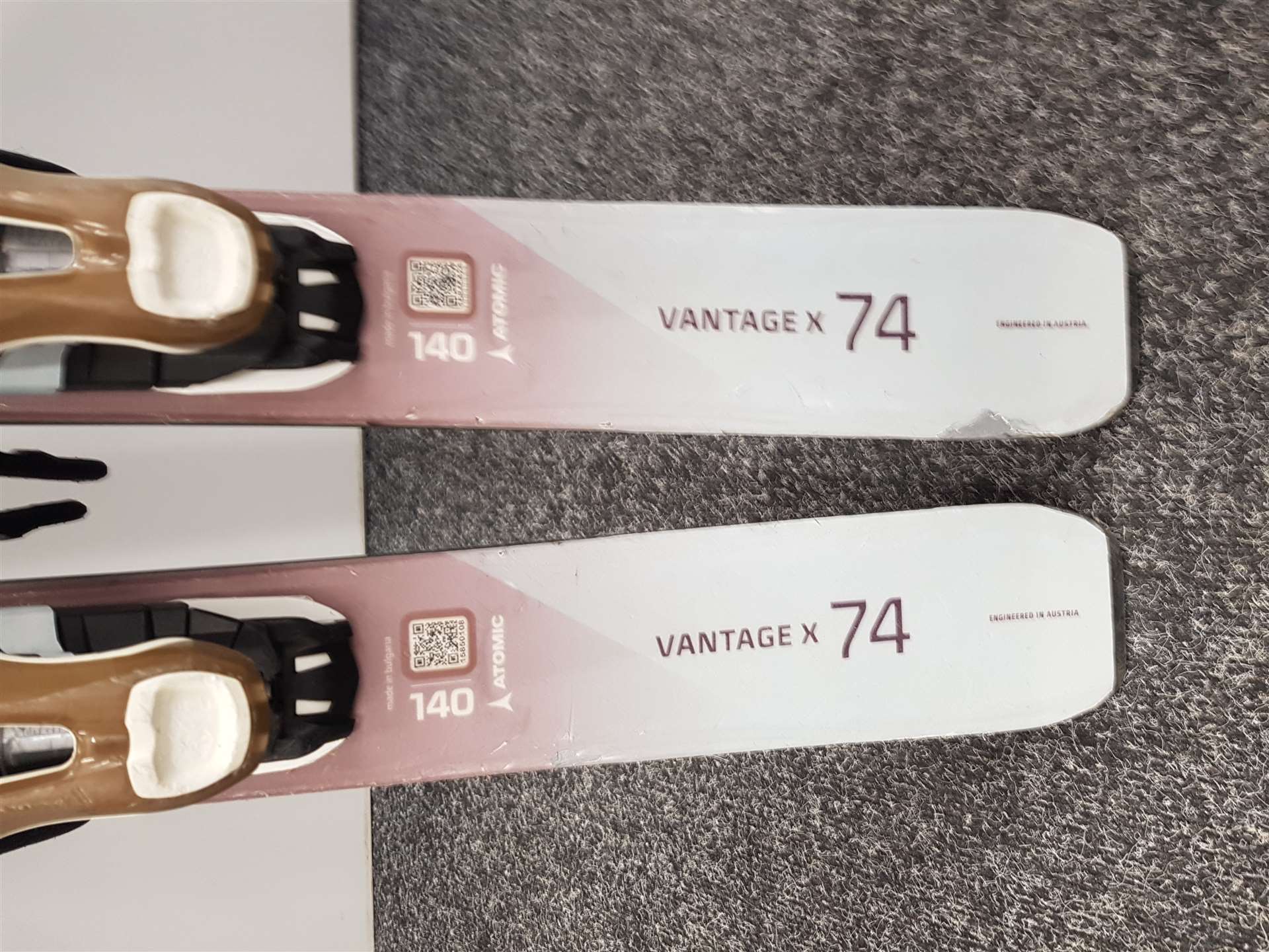 Jezděné lyže Atomic Vantage x 74